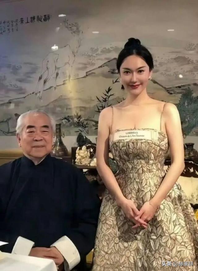 87岁范曾官宣喜得独子仅1天，令人恶心一幕上演，李双江也被牵连