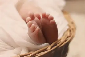 “私自”生子要求继承遗产，违法吗？孩子权益怎么算？| 国是说法图片