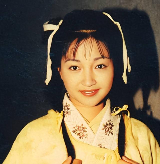 两次拒绝黎明，无视钟汉良示爱	，被折磨20年后55岁的她憔悴成大妈