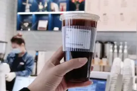 胖东来对咖啡下手了！机器用辣妈，不满意还能重做图片