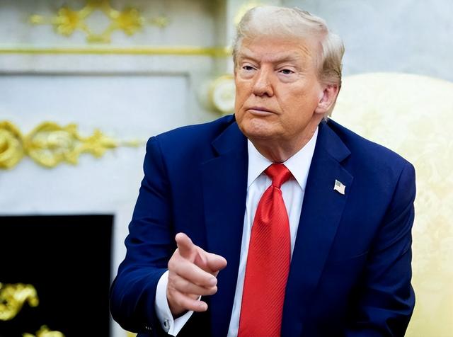 中日因高市早苗涉台论调起外交冲突，日方叫嚣驱逐薛剑，特朗普不挺盟友的言论打乱其挑事计划