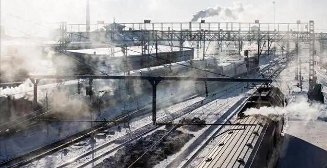 普京刚从印度回来，就收到坏消息：通往中国的铁路不得不叫停了！