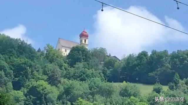 闯进绝美如画“上帝后花园”，却因太激动，在童话小镇闹出乌龙…