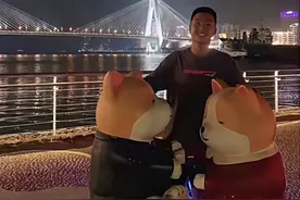 我00后，在国外误闯女厕所，还被带进警察局，体验不一样的人生图片