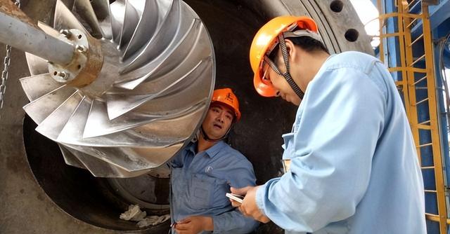 停一天或损失2亿元？美国封锁技术看热闹,我国咬牙攻克压缩机！