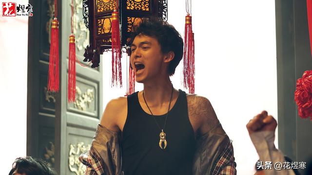 《扫毒风暴》新老毒贩的“海冰之争”