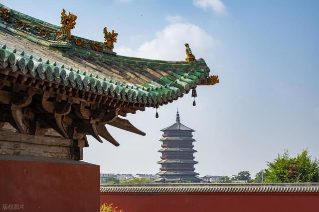 佛塔与藻井，这座晋北小城把古建玩明白了