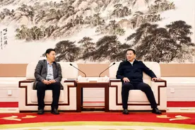 校长张洪海拜访济宁市委书记温金荣图片