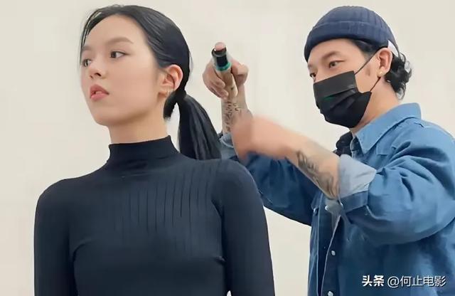 李咏没想到，自己离世8年后，23岁的女儿就走上一条“不归路