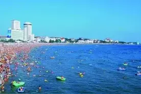 全国60岁老人，在青岛都可以免费乘车、但也不能每天拿着身份证呀图片