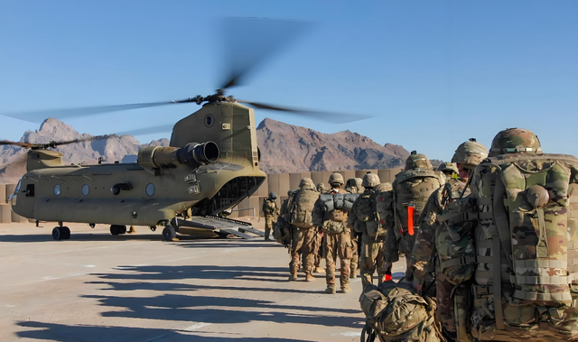 美军1.5万兵力压境委内瑞拉，大战或将很快打响