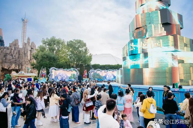 恐龙跨江 凤城筑梦——恐龙园集团助力打造常泰文旅融合新篇章