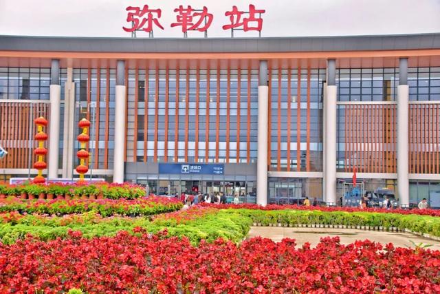 弥勒：滇南暖城打造越冬温馨家园