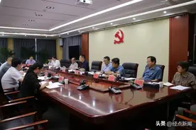 安阳县委书记专题会召开图片
