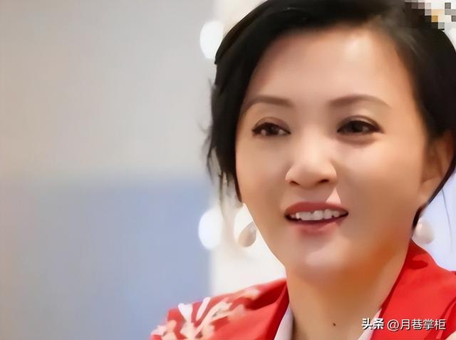 与春晚导演有染、插足别人家庭、精神病，金玉婷身上哪个标签是真