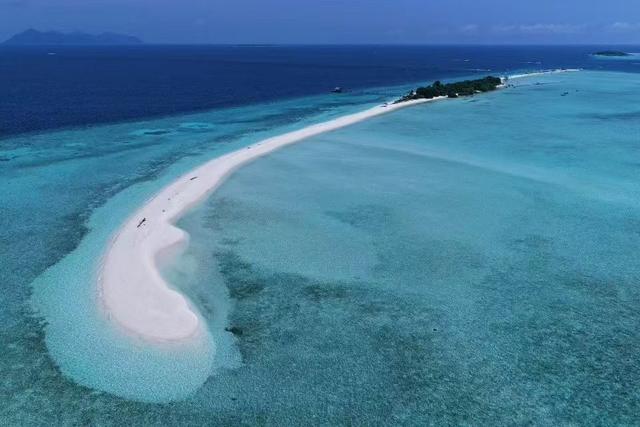 彩色旅图｜28小时飞到仙本那，仿佛又回国，到处中文标志中国话