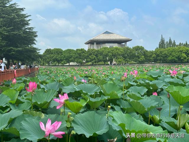 淮安周恩来纪念馆，庄重肃穆、风景如画