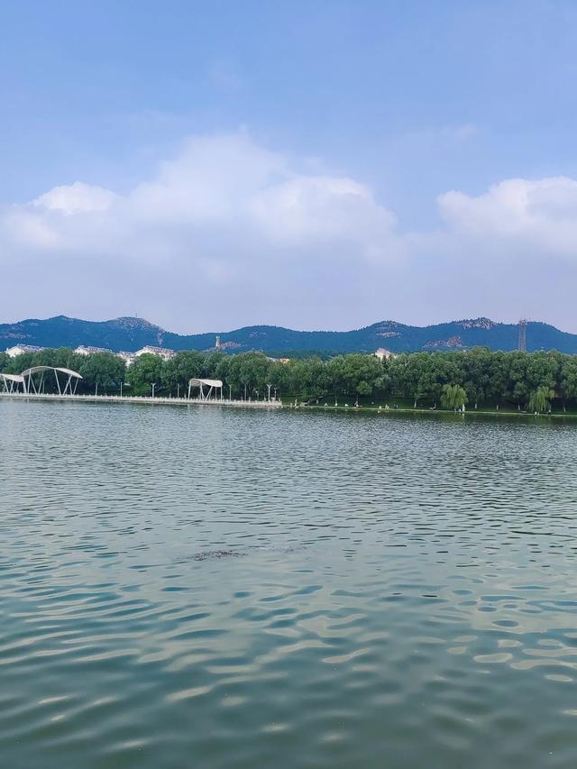 风凰湖，自然与人文交织共生的当代诗篇！