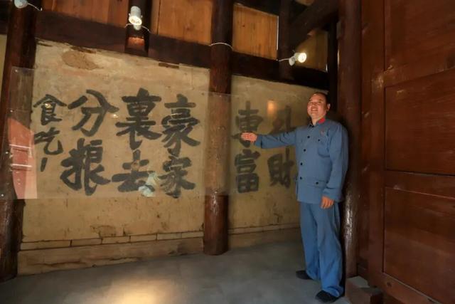 秋分是红叶写的预告信，再过半个月，共赴黄柏塬红叶盛宴！