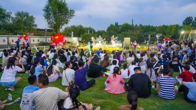 周末游济宁丨兖州牛楼小镇秋日音乐会：与音符的浪漫之约