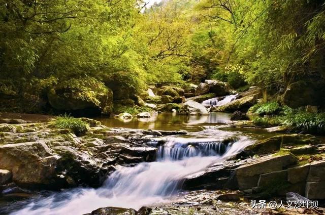 这5个宝藏避暑地，白天耍水、晚上盖被子，本地人都私藏！