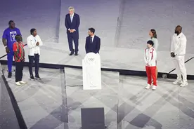 法国人竟然用自己的钱，替中国办了一场奥运会开幕式！美国很尴尬图片