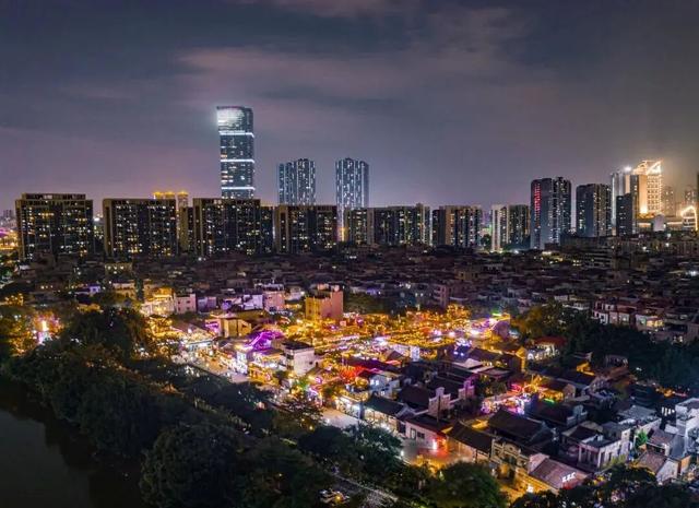 东莞有个宝藏地！下坝坊的24小时，从静谧古村到流光幻境