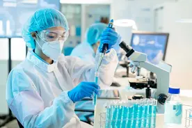 315点名知名药企；医生被曝光拿回扣；全国生物药集采来了图片