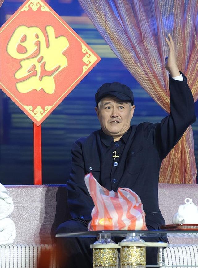 终于破案了？逼得赵本山退出央视春晚的不是宋丹丹，更不是范伟