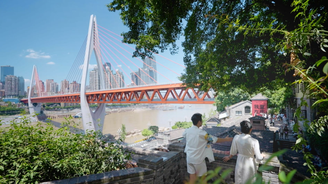 《诗行长江》第三季南岸之旅（上）｜重庆封面·光彩南岸！打卡龙门浩，解锁重庆千年风华