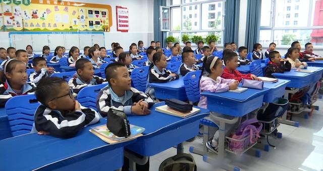 合水县三里店小学：AI赋能课堂与社团 以技术撬动学生全面发展