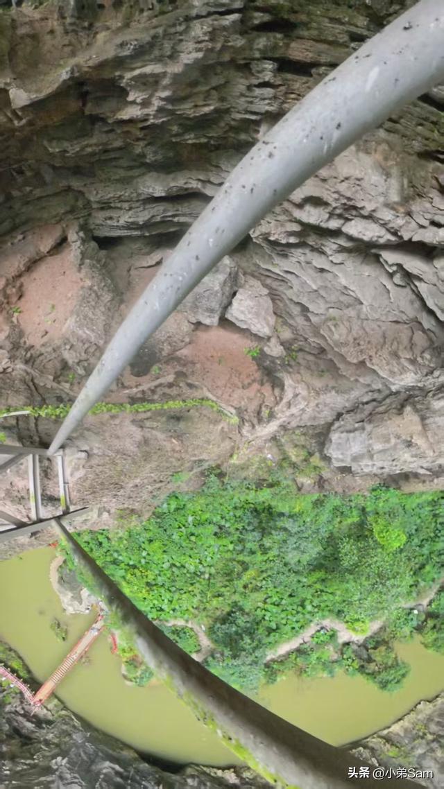 粗心管同学洞天仙境丢钥匙，热心明辉们悬崖峭壁送温情
