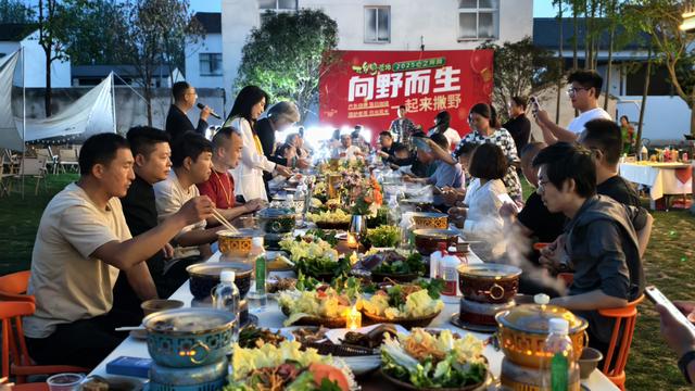 襄阳双节文旅新体验：金寨诗乡与襄水夜市焕新活力
