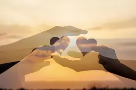 HIV 病毒感染者的心态调整：走向快乐舒心之路图片