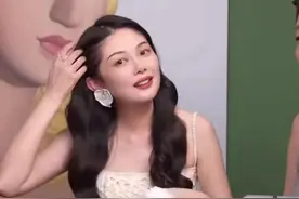 “女网红晚晚带货翻车”上热搜，网友替她尴尬，乱象该管管了图片