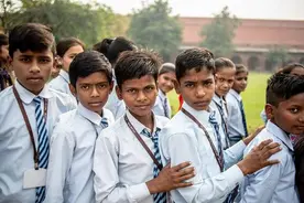 美国名企遍布印度人！甭管有钱没钱，为啥印度人都喜欢往国外跑？图片