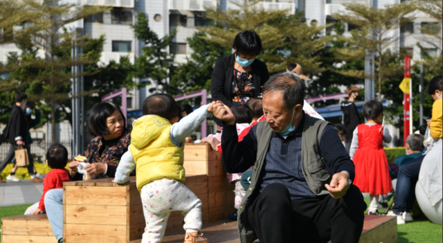 出生率拉响警报，广东出生人口113.3万全国第一，东北为何不愿生