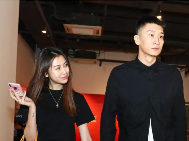 男篮孙悦：背叛模特妻子后，他选择净身出户，5年后面相都变了