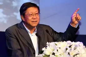 既想当官又想出名、大搞“雅腐” 光大集团原董事长唐双宁被开除党籍图片
