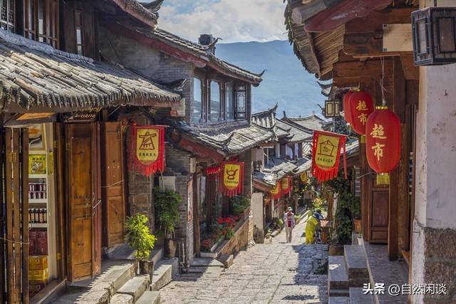 绝不踏入丽江古城半步，古城再次收费引网友不满，恐成为凤凰古城