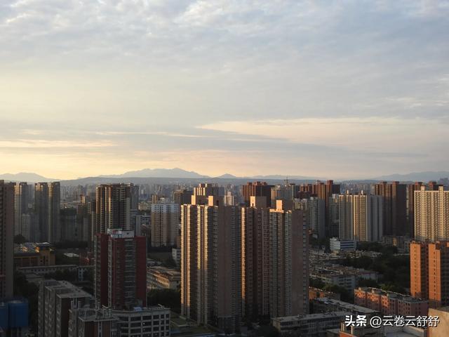 遥望玉山白鹿原,细辩骊山人祖庙