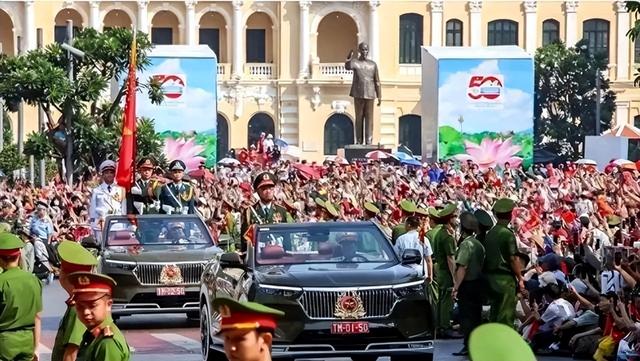 越南与中国杠上了？中国前脚定下9月3阅兵，越南后脚就定9月2！