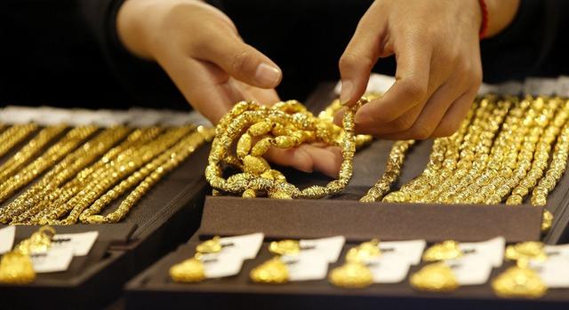 中国持续囤积黄金，美元主导地位出现裂缝，世界正在悄悄换规则