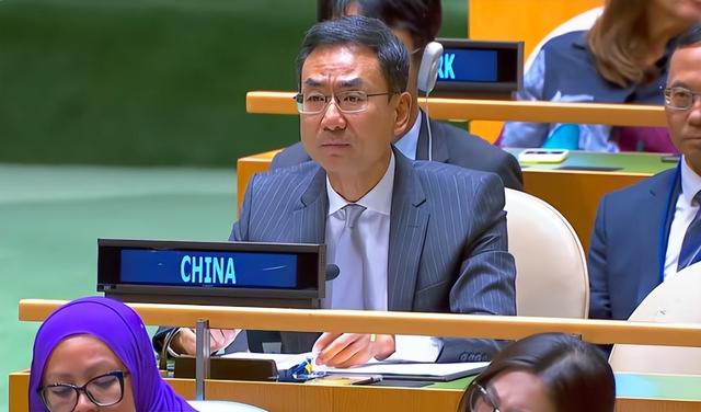 当着100多国的面，泽连斯基连续三次点名中国，中方郑重回应