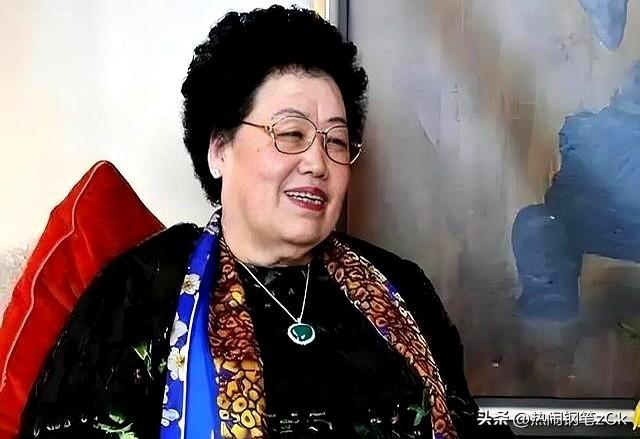 身价过百亿，坐拥北京一条街，出门私人飞机，京圈内的富婆都有谁