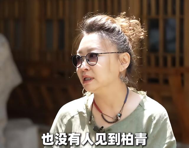 结婚19年痛失爱妻，辛柏青近况引人担忧，好友透露：不见任何人