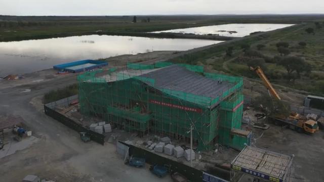 九十一团白鹭湖游客接待中心主体结构顺利封顶