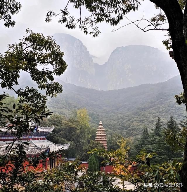 嵩山法王寺秘境：通天之门