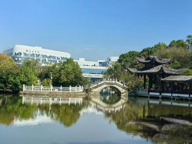 余江遇见余江:一场 “舍” 与 “得” 的山河之约