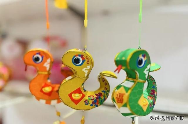 就在今晚，亮灯！